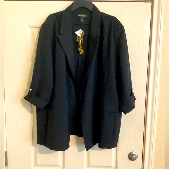 Black over sized blazer Size 3x and NWT - Picture 1 of 3